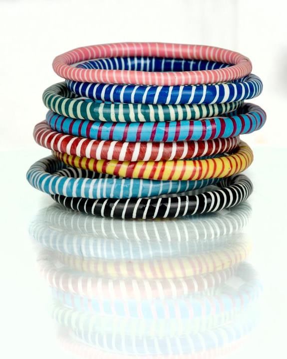 10 Red with White Recycled Flip-Flop Bracelets Hand Made in Mali, West  Africa : Amazon.in: Jewellery